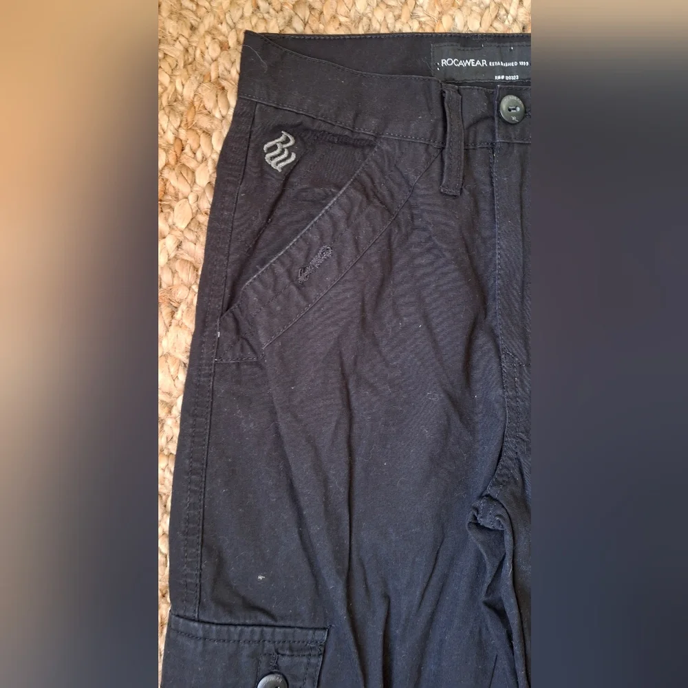 Rocawear y2k cargo girl pants baggy streetwear whymsygoth dreams fairygoth emo